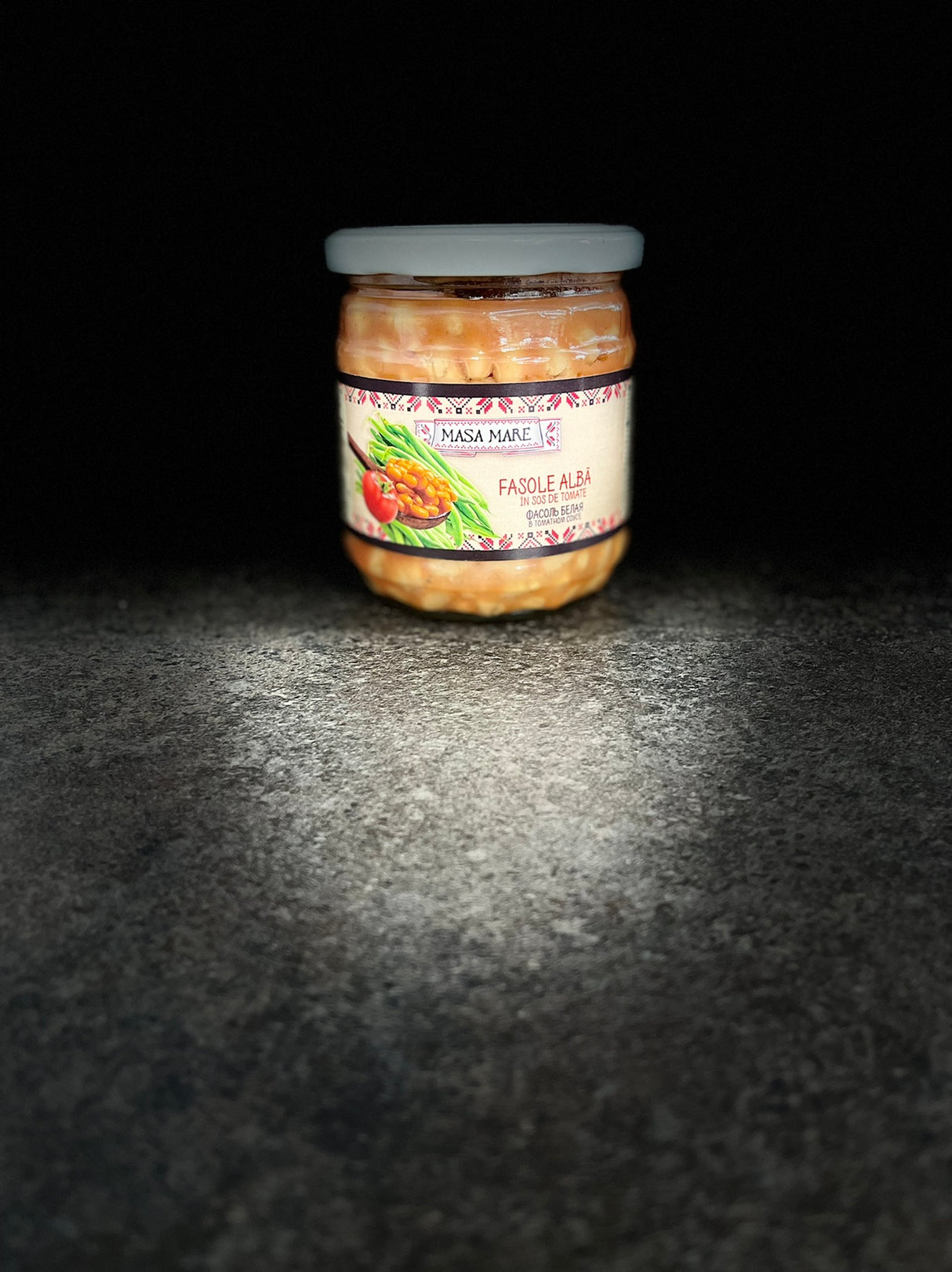 MASA MARE FASOLE ALBA IN SUC DE TOMATE 410G