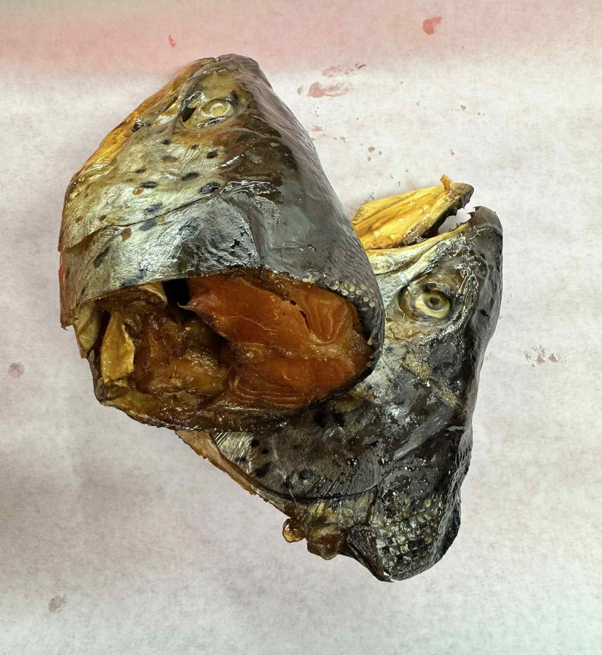 CAPURI DE SOMON AFUMATE LA RECE per 500g